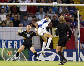 CHARISTEAS BATTE BARTHEZ